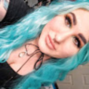 Meet your Posher, Nina